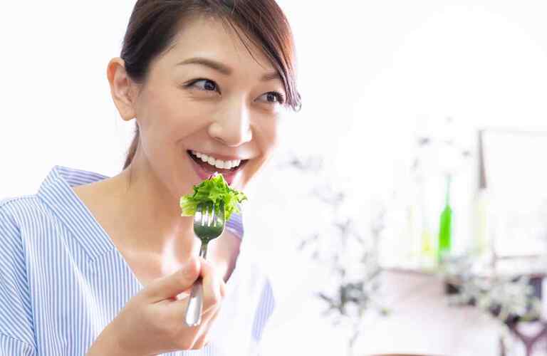 おしゃれな雰囲気のなかでランチ | 多摩市のバーならBOSKY